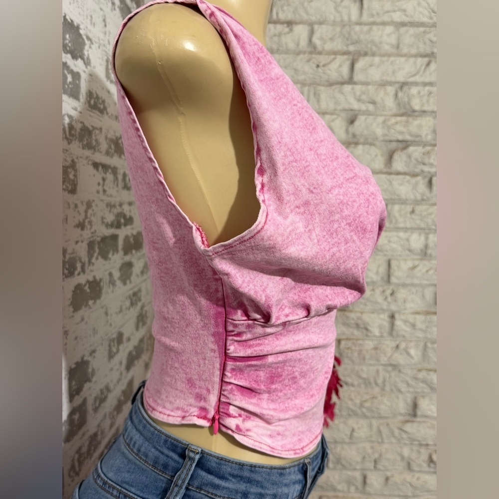 SHEIN Pink One-Shoulder Crop Top - Picture 4 of 8